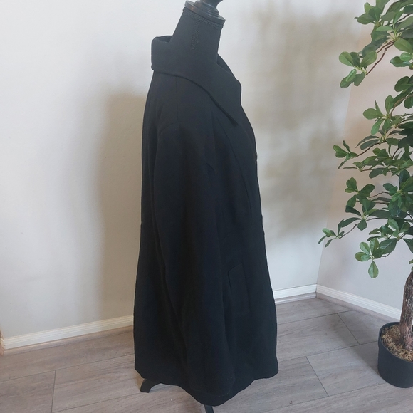 Giacca Gallery Black Wool Coat - Picture 2 of 15